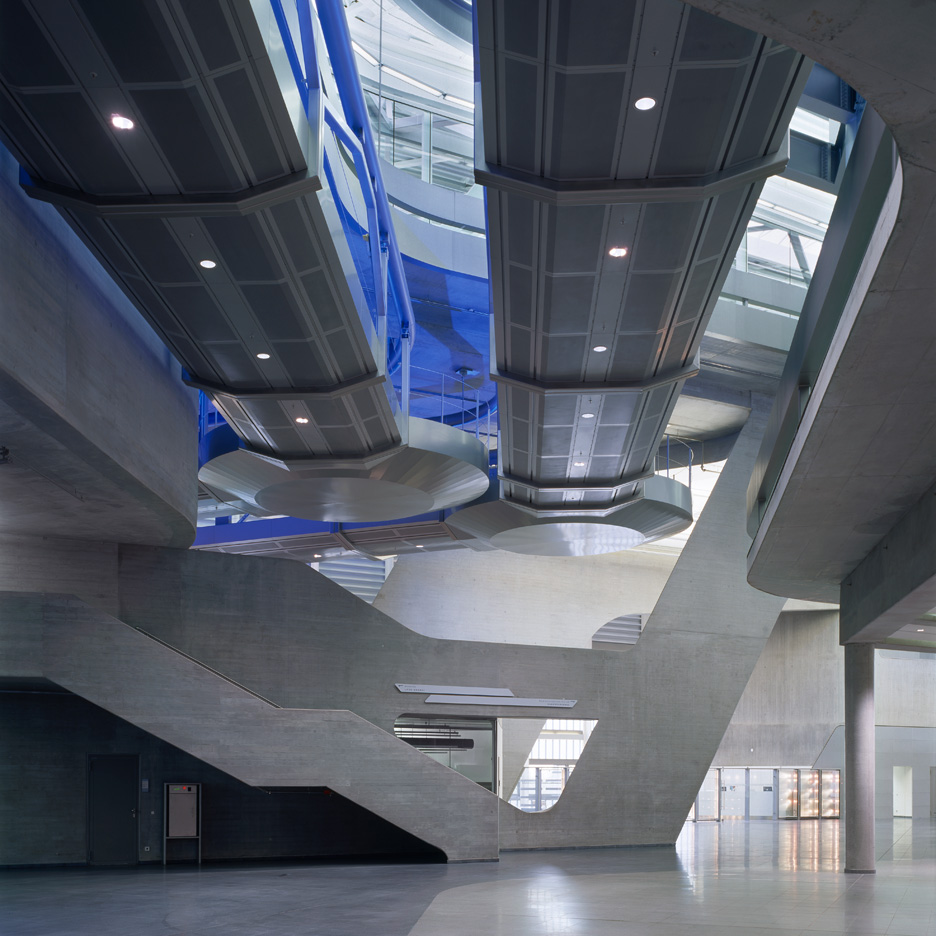 BMW Central Building by Zaha Hadid