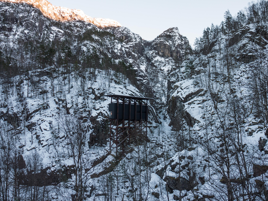 Allmannajuvet tourist route pavilion in Norway by Peter Zumthor. Photograph by Jan Andresen