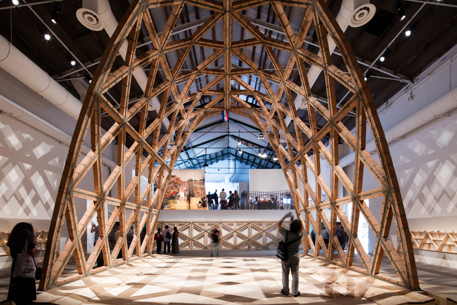 Gabinete de Arquitectura's arch in the Giardini's Central Pavilion for the Venice Architecture Biennale 2016