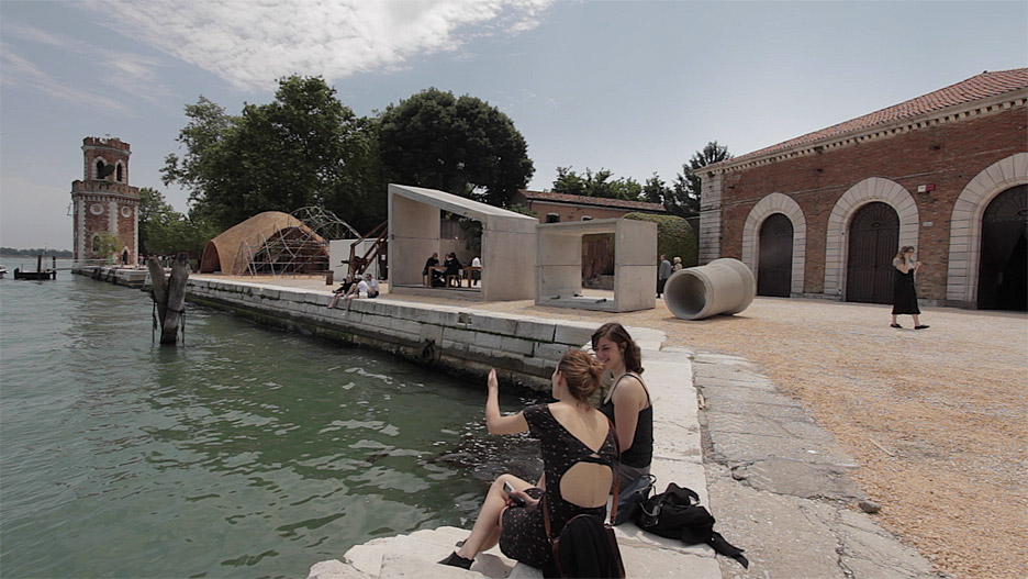 Modular housing by Samuel Goncalves at the Venice Architecture Biennale 2016