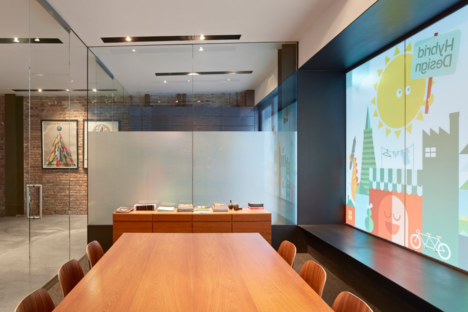 Hybrid Design graphic design office interior by Terry & Terry Architecture in San Francisco, USA