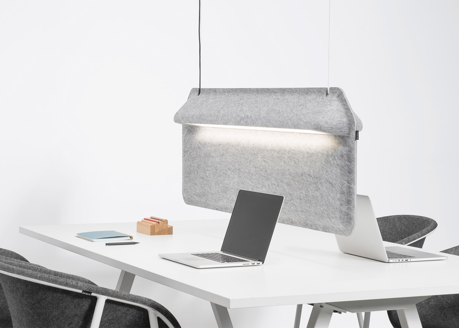 De Vorm S Workspace Divider Lamp Shields Users
