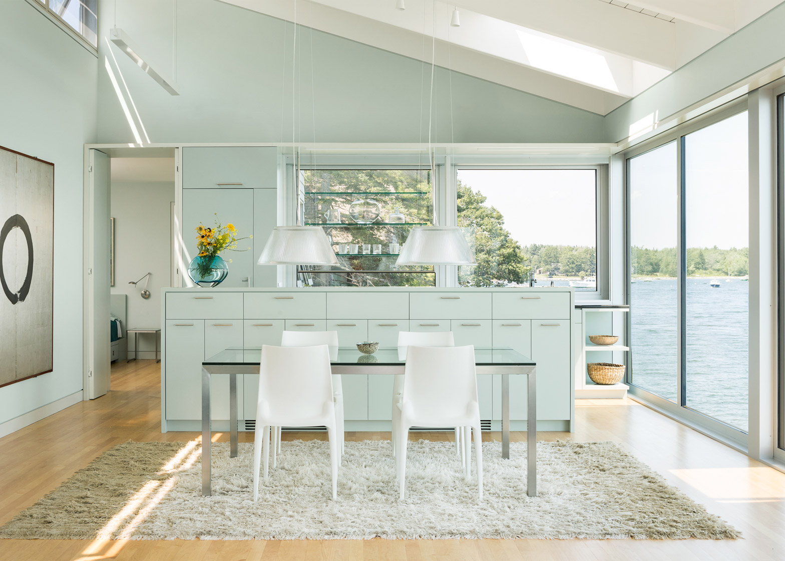 House Over The Sea By Elliott Elliott Faces A Bay In Maine