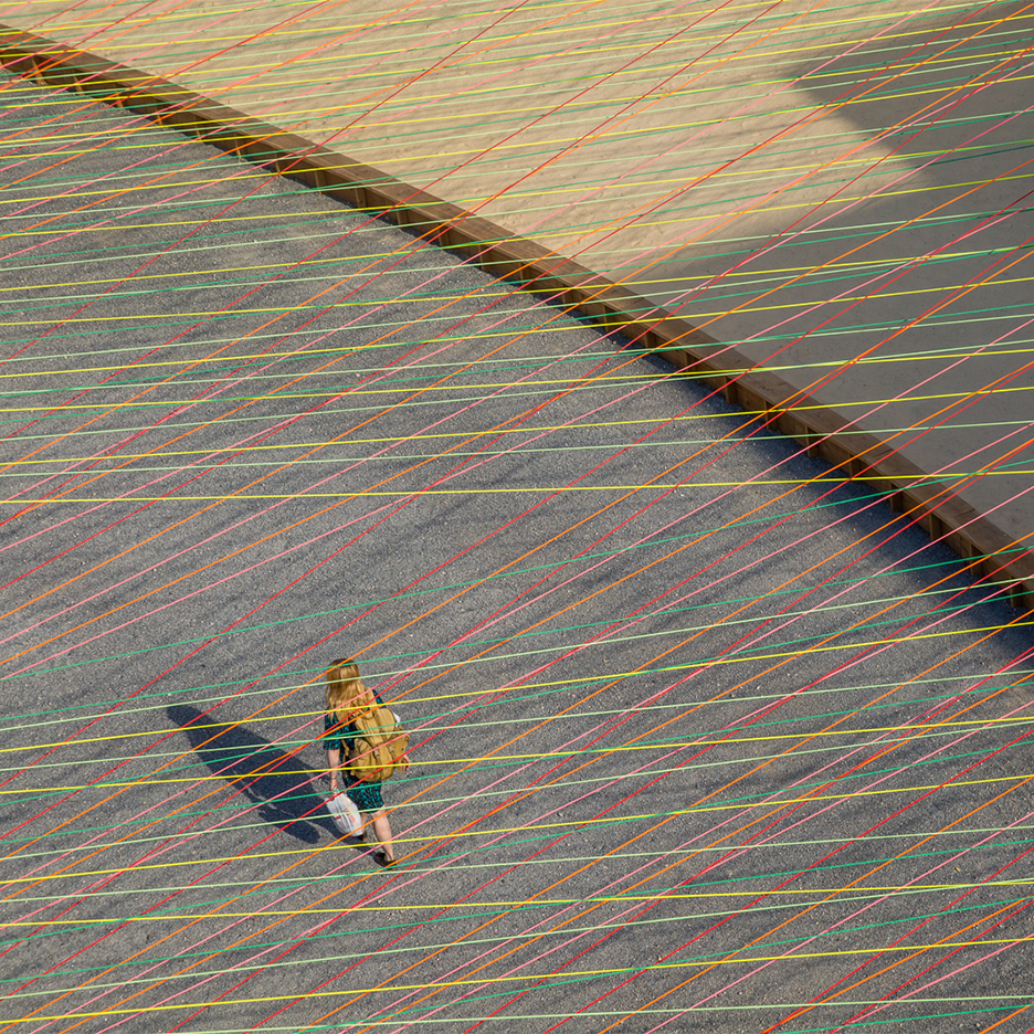 Escobedo Soliz weaves colourful ropes across MoMA PS1 courtyard