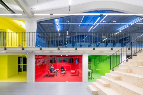 mvrdv-office-architecture-interior-self-designed-studio-rotterdam-domestic-spaces-colour-_dezeen_936_11