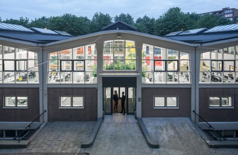 mvrdv-office-architecture-interior-self-designed-studio-rotterdam-domestic-spaces-colour-_dezeen_936_9