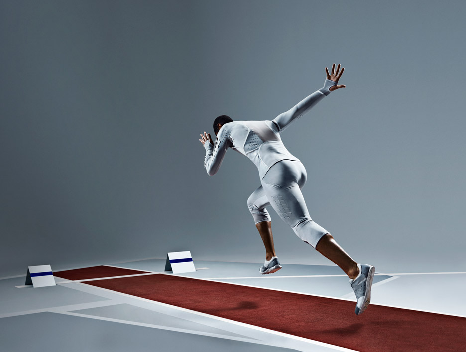 Skynfeel long-jump suit by Pauline van Dongen
