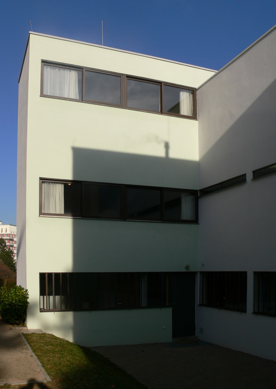 Le Corbusier and Pierre Jeanneret's contribution to the 1927 Weissenhof Siedlung