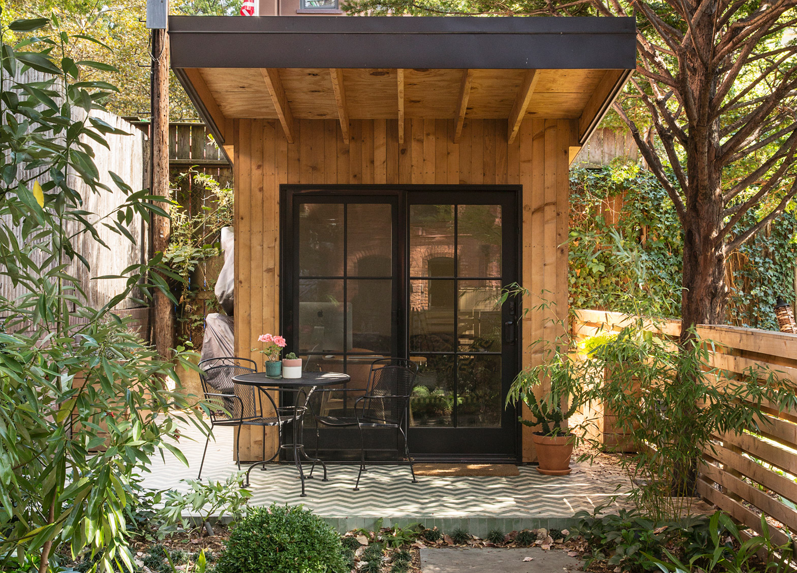 Dream Of Working From Your Backyard Fuels Brooklyn Garden Studio Trend