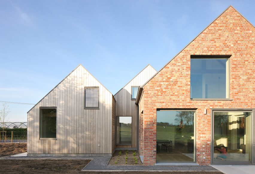 Atelier Tom Vanhee renovates a farmhouse in Belgium
