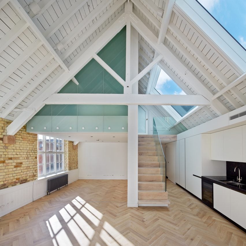 Emrys Architects converts warehouse in Convent Garden into six homes