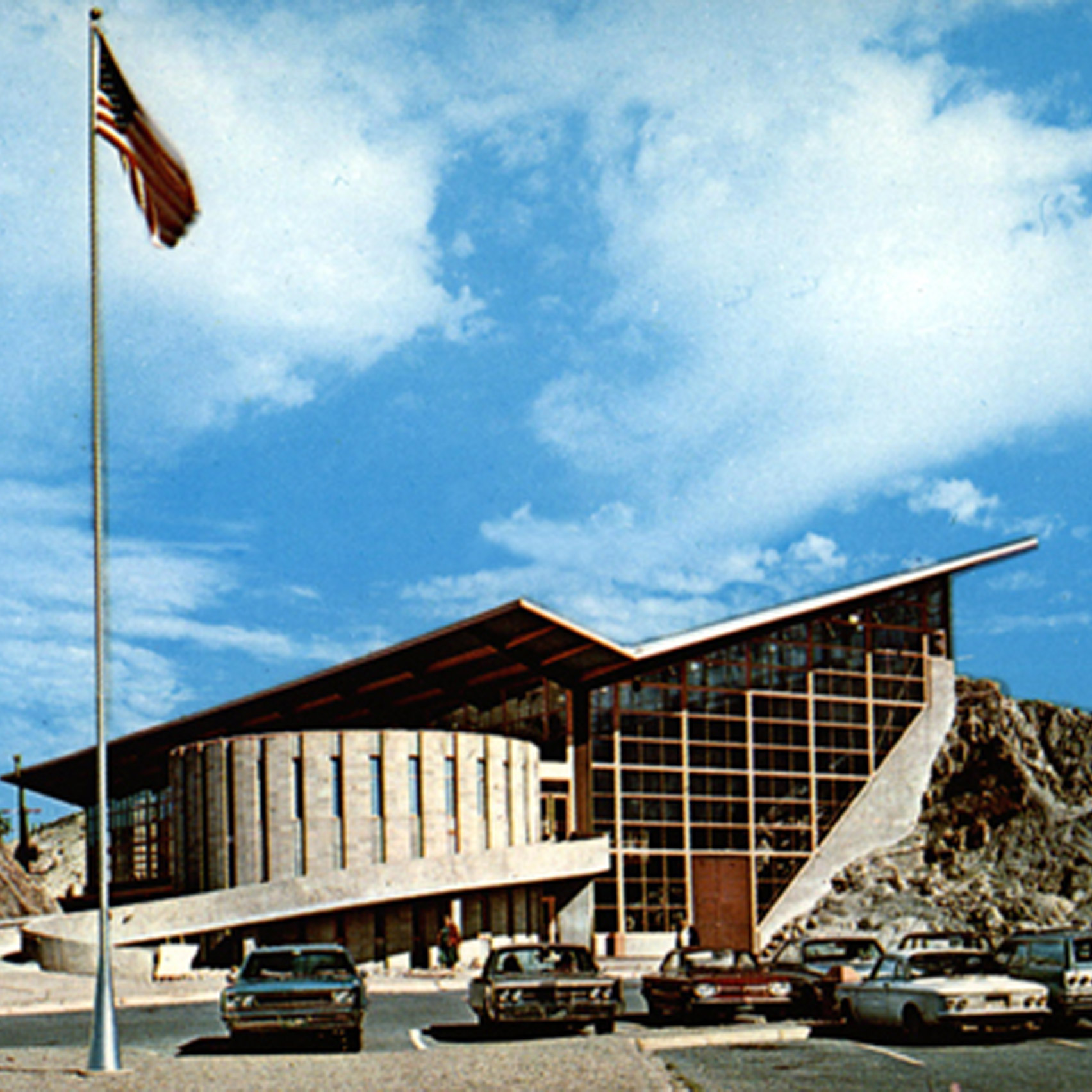 Dinosaur Quarry Visitor Center, Dinosaur National Monument, by Anshen and Allen, 1958