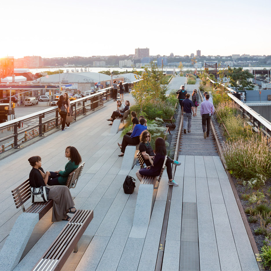 DS + R participated in the design of the High Line, which has been transformative for the neighbourhood. Photograph is by Iwan Baan