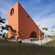 Archohm completes wedge-shaped socialism museum in northern India