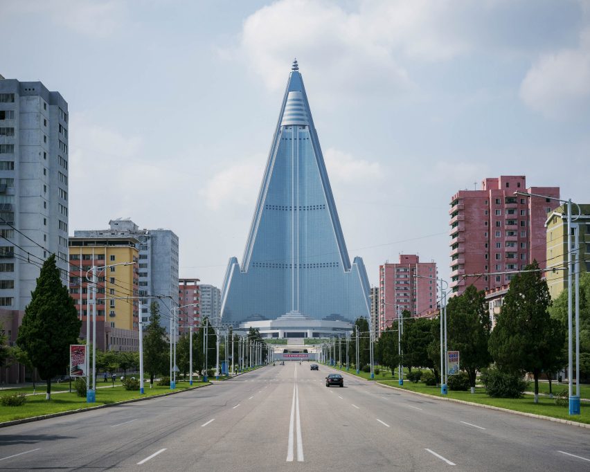 Pyongyang photographed by Raphael Olivier