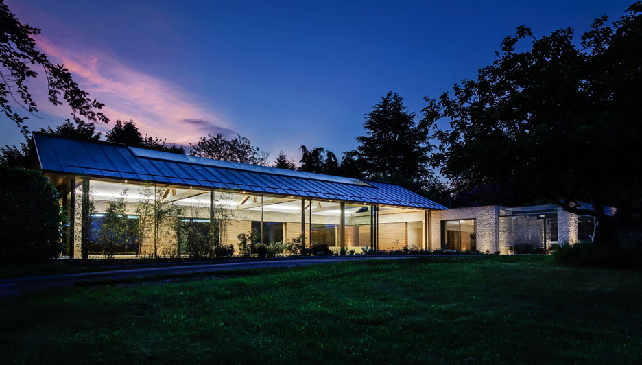 The Pool House in Haslemere by Re-Format