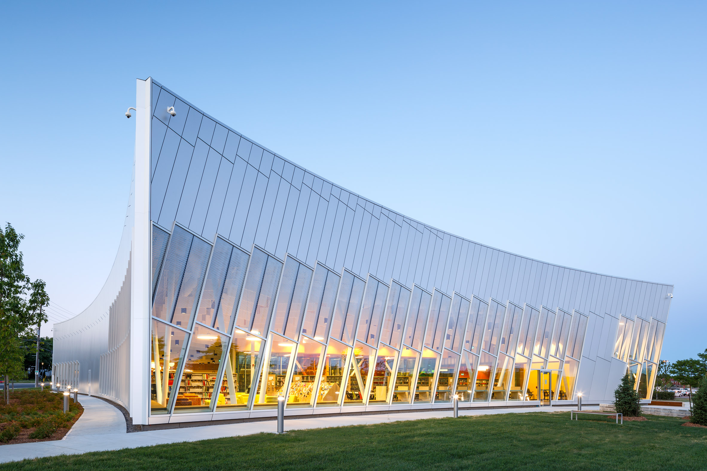 Vaughan Public Library by ZAS