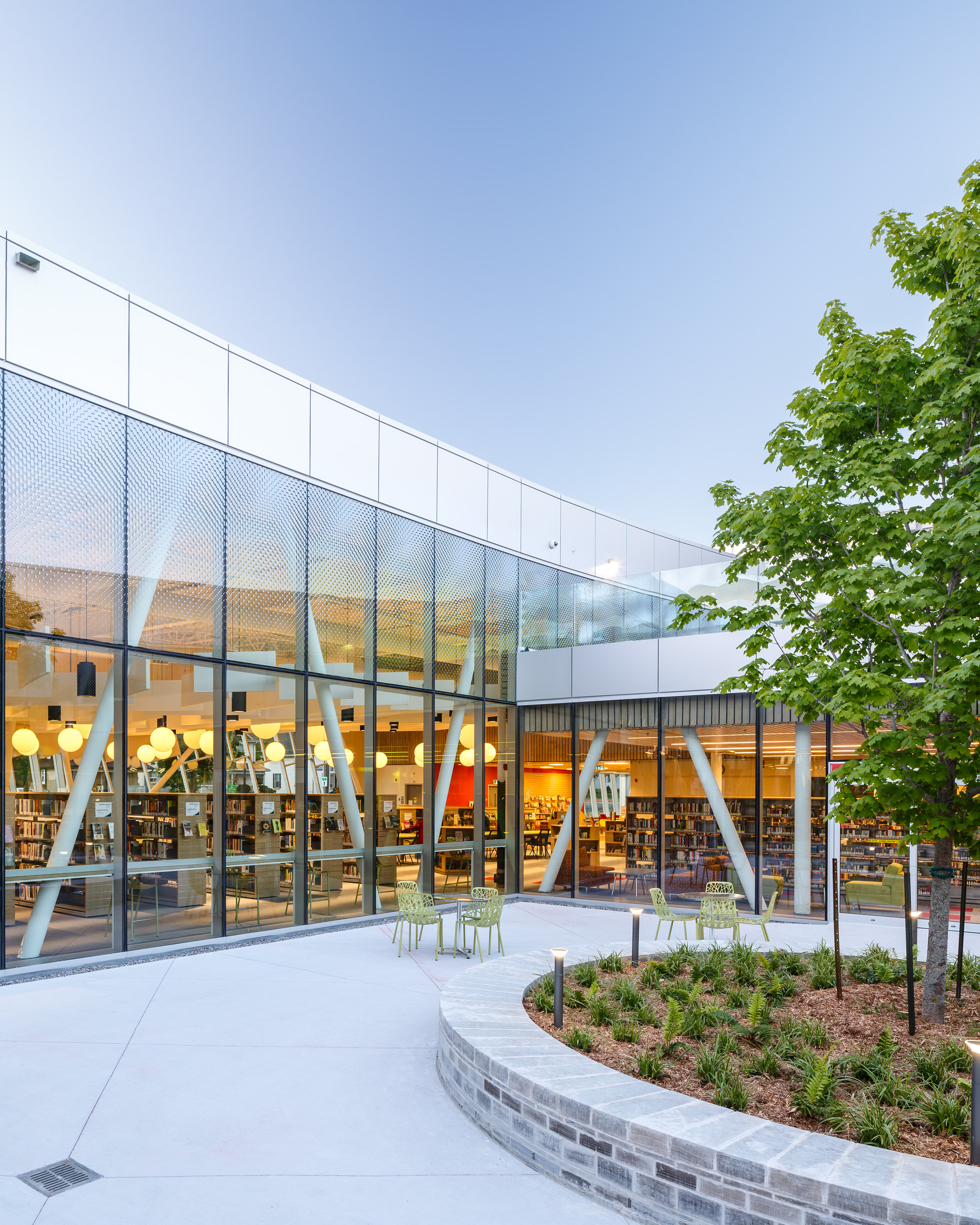 Vaughan Public Library by ZAS