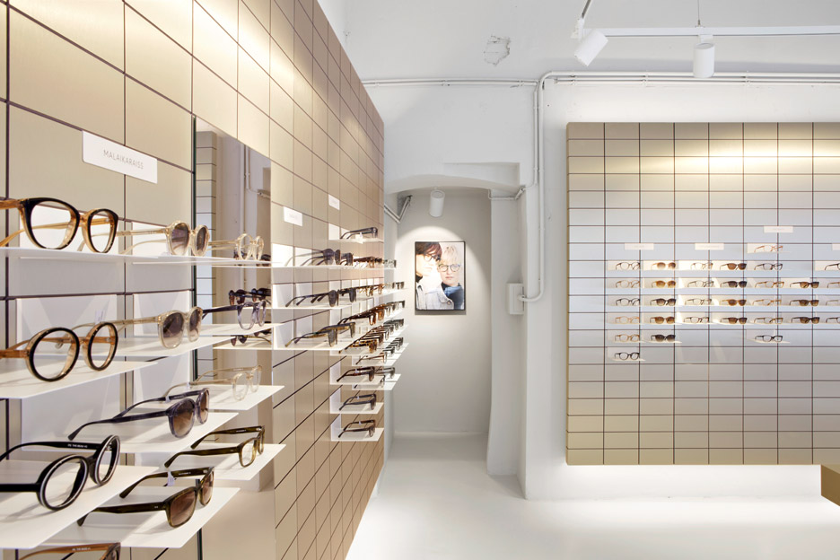 Viu eyewear creates gallery-like space for its Vienna flagship store