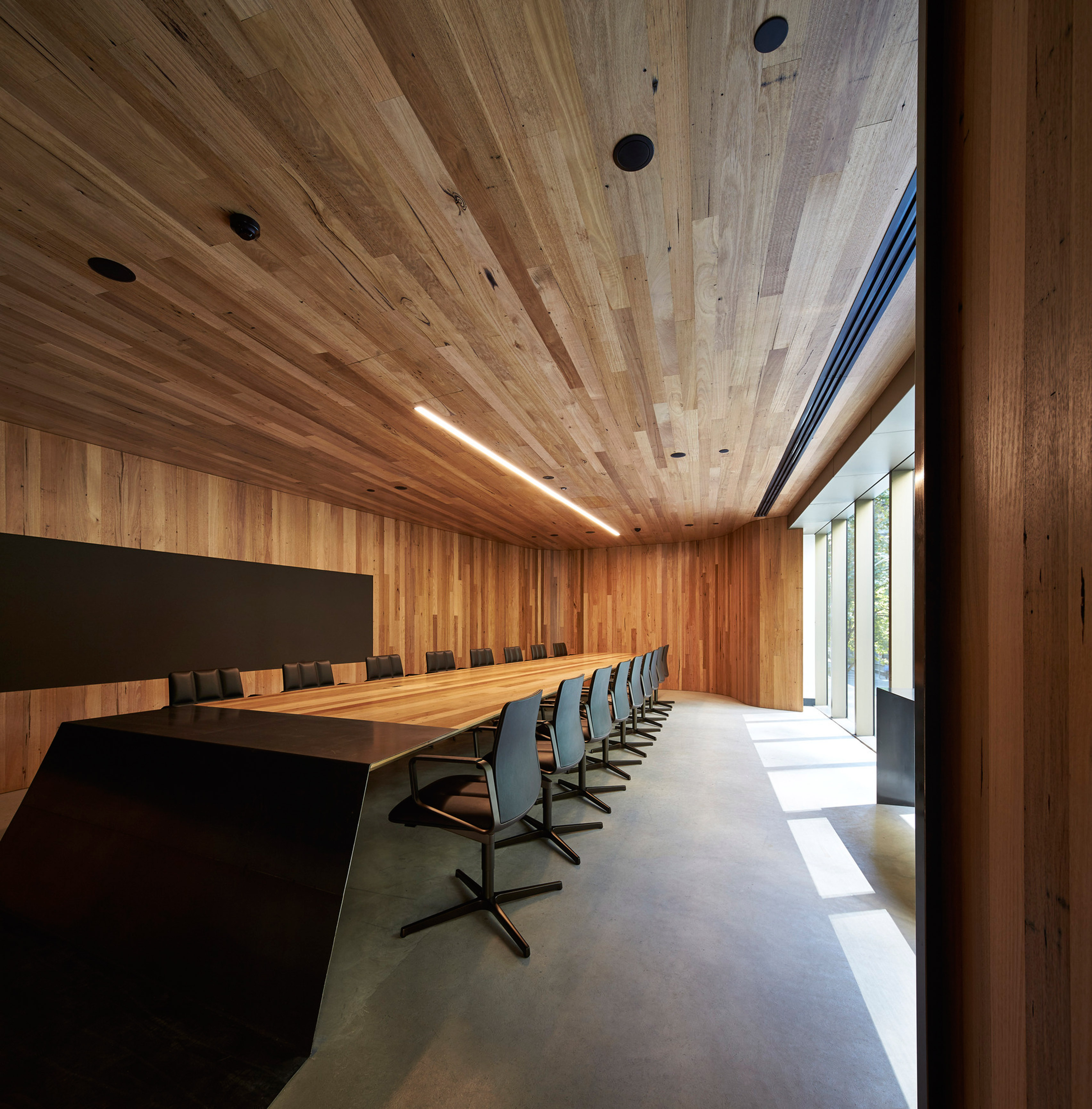 woods-bagot-melbourne-studio-australia-office-interior_dezeen_3408_2