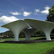Zaha Hadid's 2007 Serpentine Gallery Pavilion put up for sale at Chatsworth House