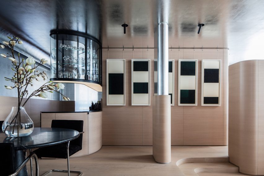 Ghiora Aharoni uses art deco references for Chelsea pied-à-terre interior