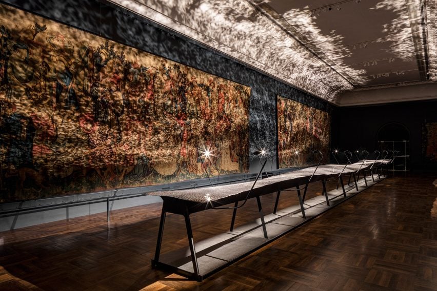 Benjamin Hubert fills V&A's medieval tapestry room with rippling light installation