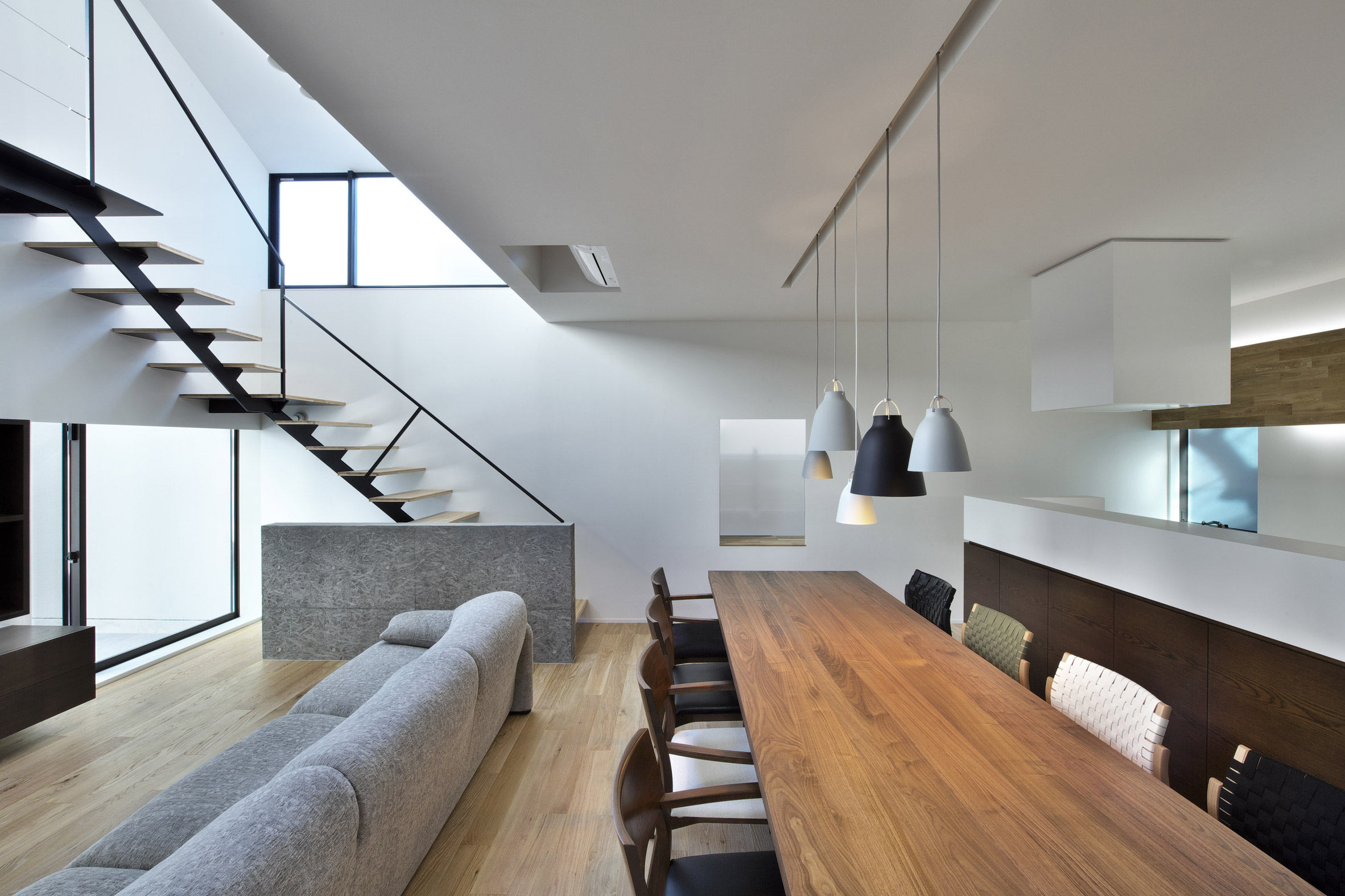 house-of-fluctuations-satoru-hirota-architects-architecture-tokyo-japan-residential_dezeen_2364_col_24
