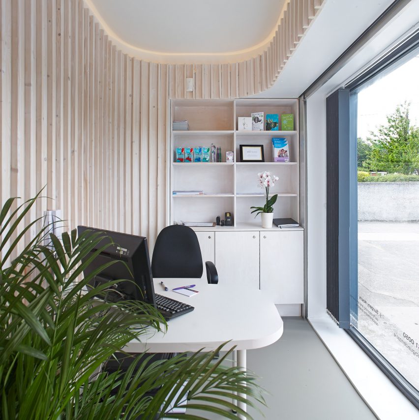 Templeogue Dental by Urban-Agency Architecture