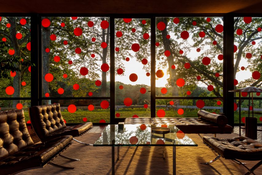 Yayoi Kusama plasters red dots across Philip Johnson's Glass House