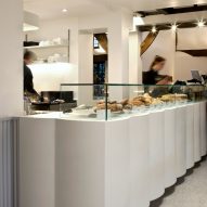 Cafe by vPPR Architects
