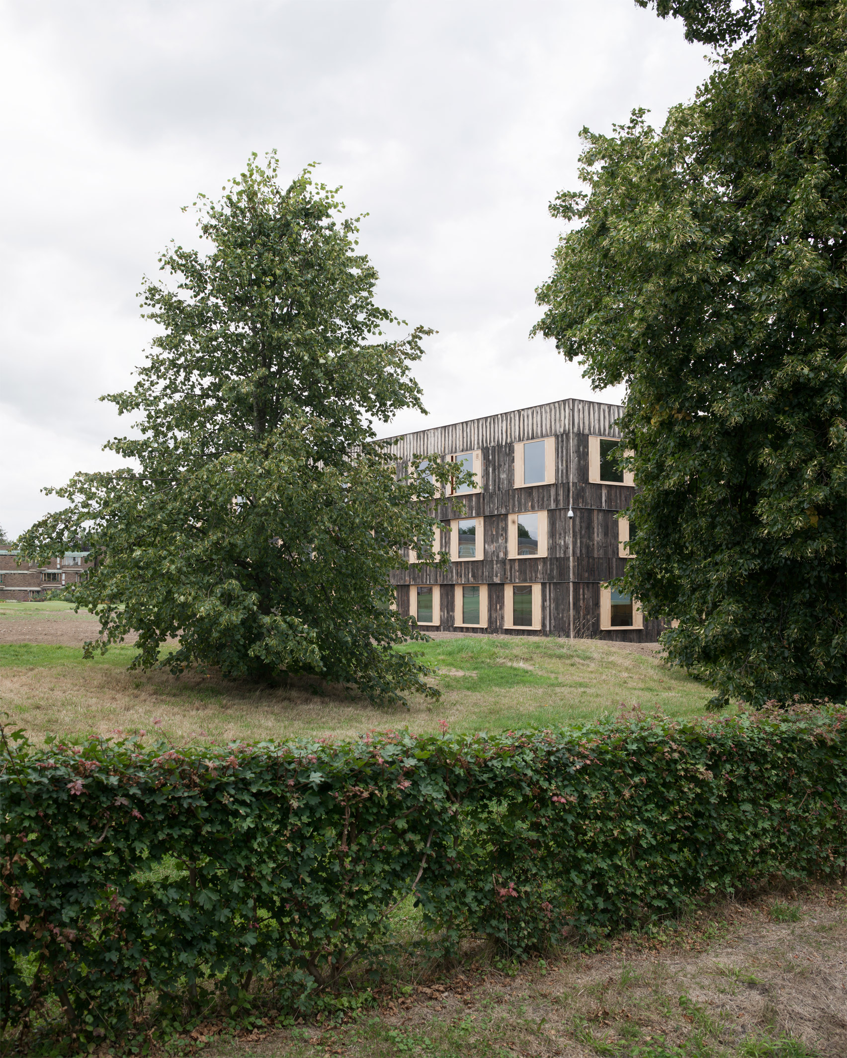 churchill-college-6a-architecture-education-university-of-cambridge-uk_dezeen_1704_col_6