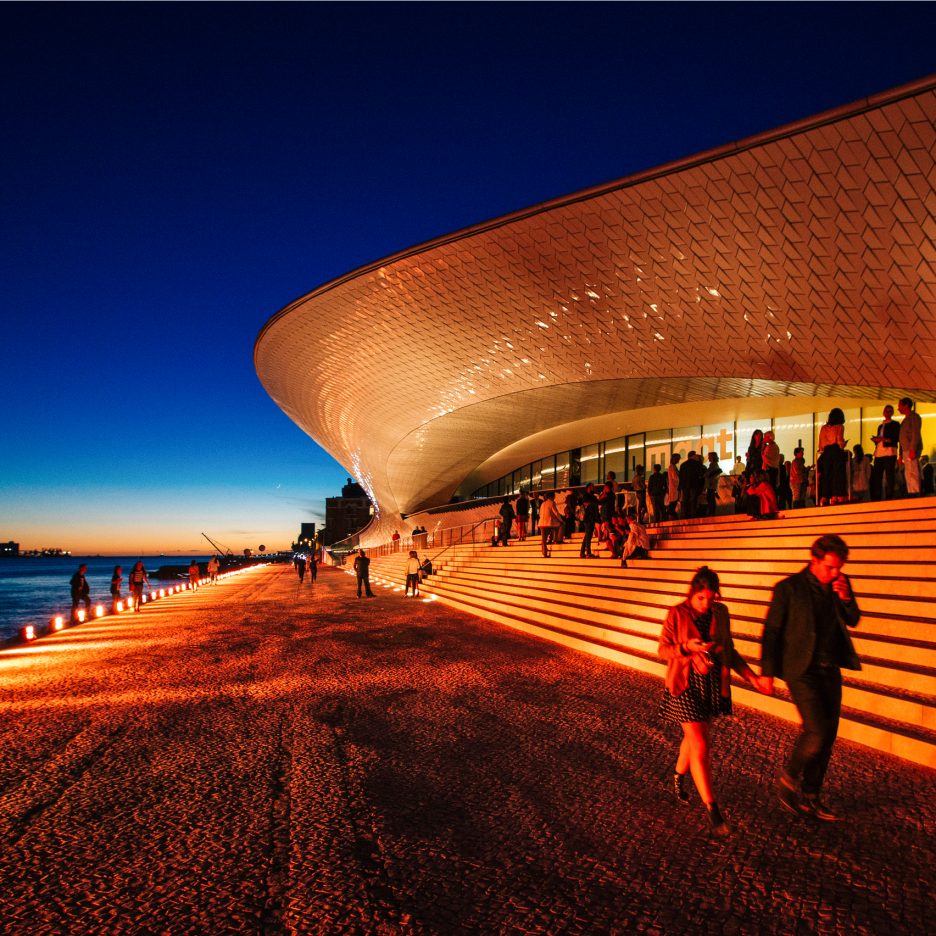 Amanda Levete’s undulating MAAT museum opens on Lisbon waterfront – Sig ...