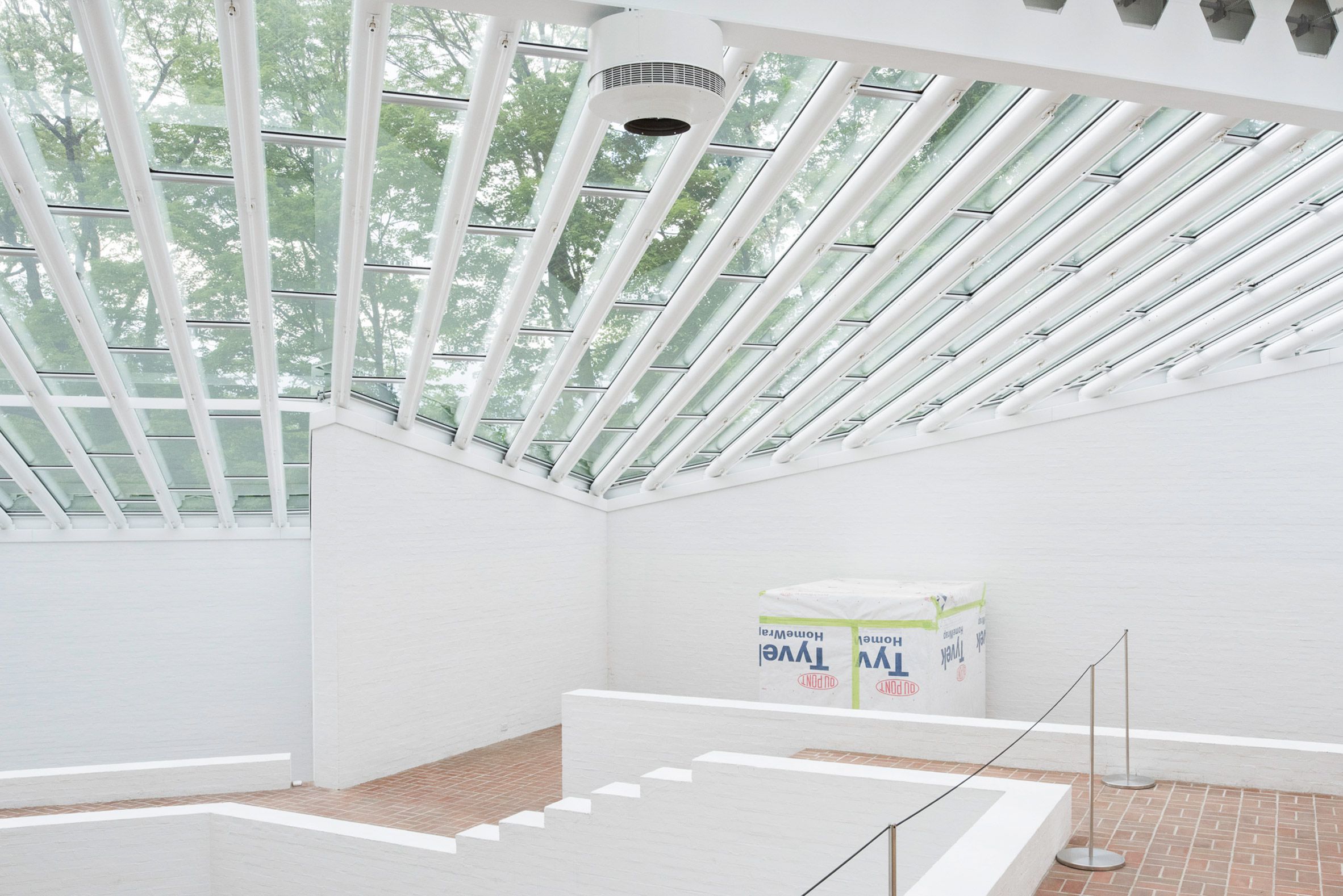 Restoration of the sculpture gallery at Philip Johnson's Glass House