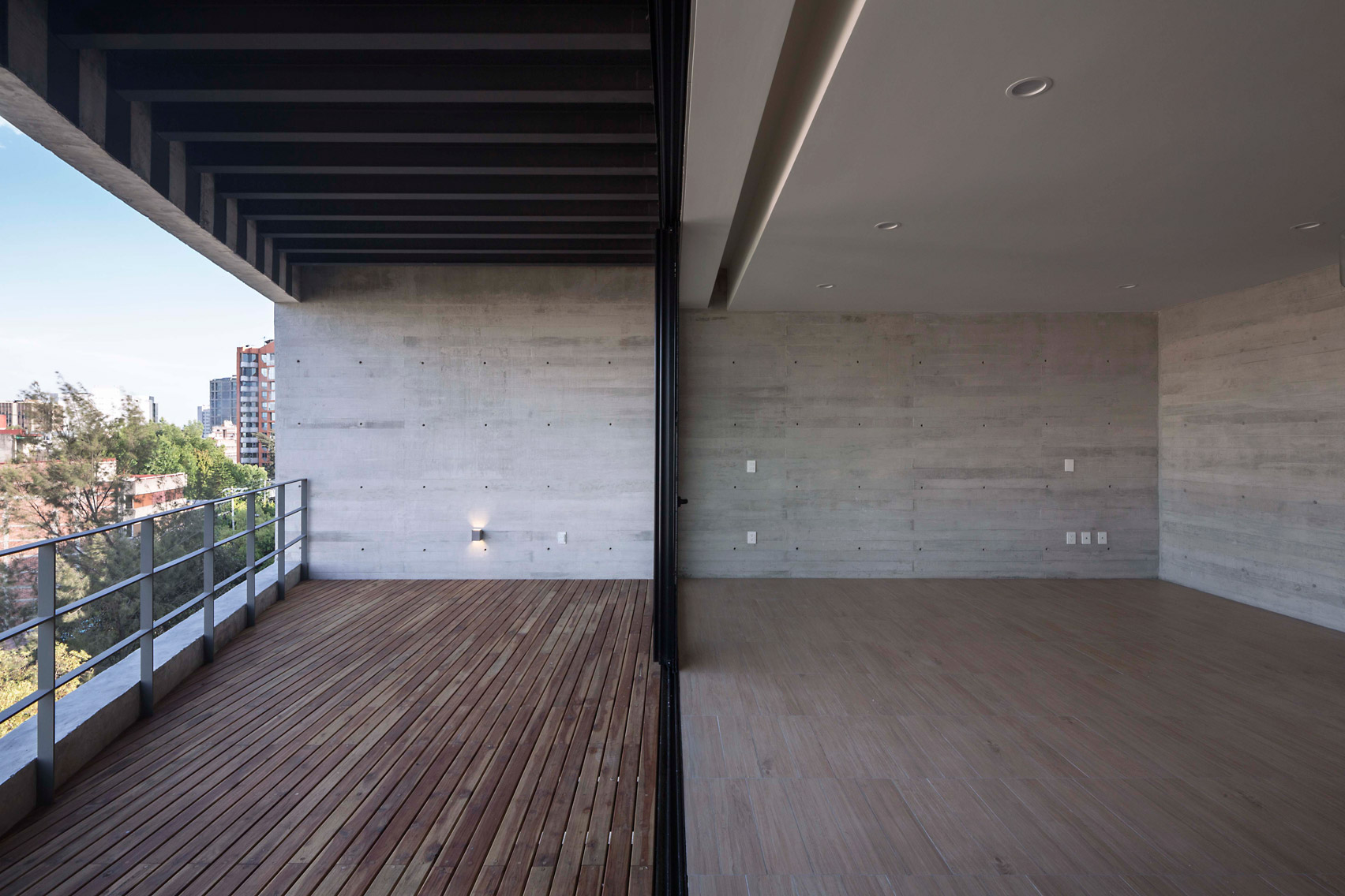 rodin-33-carlos-marin-architecture-apartments-residential-mexico-usa_dezeen_1704_col_6