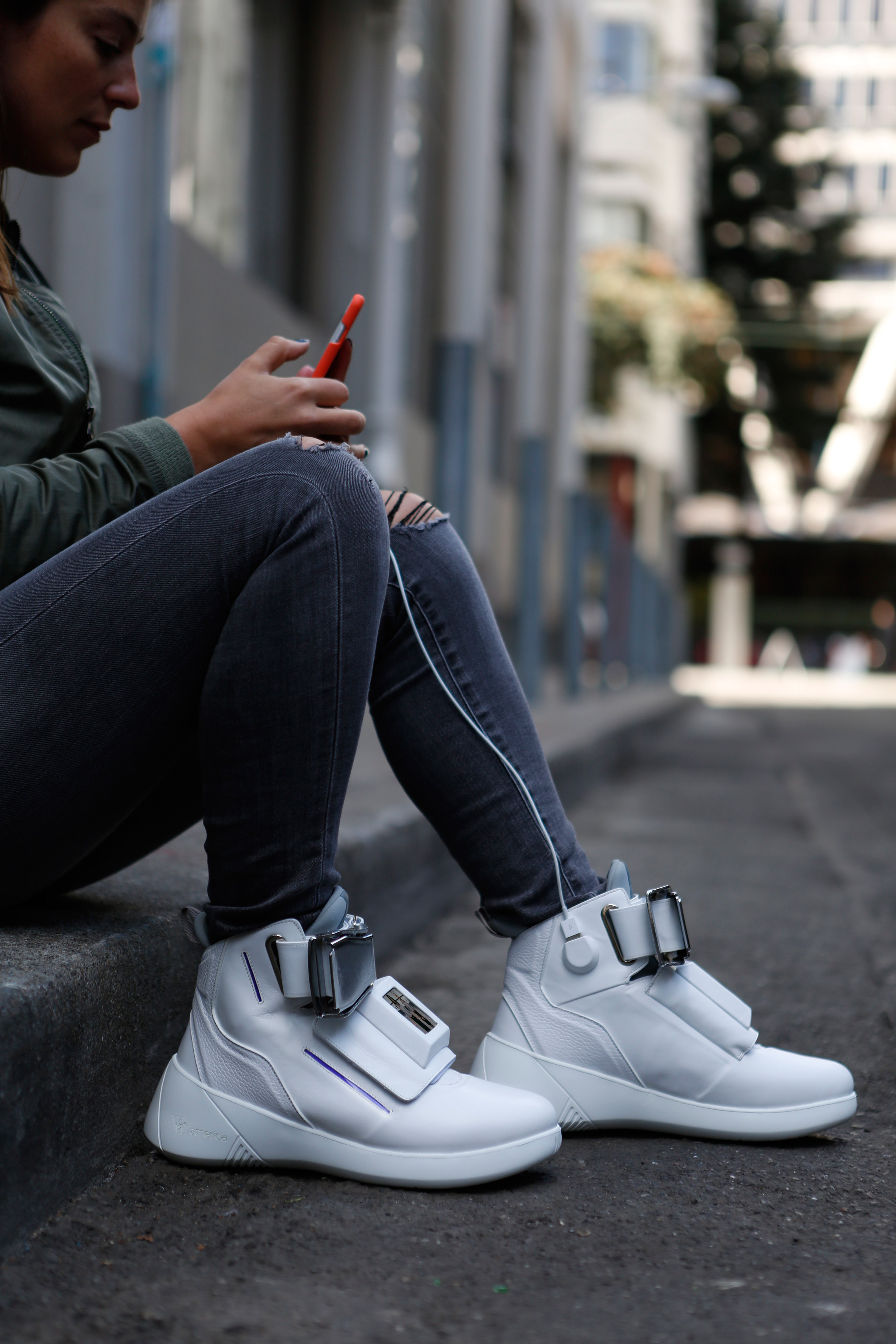23 Trendy Outfits with Nike Air Force Ones for Women.