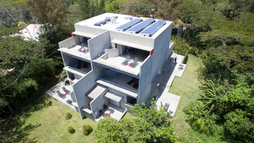 Casa Solaris by John Hix Architect