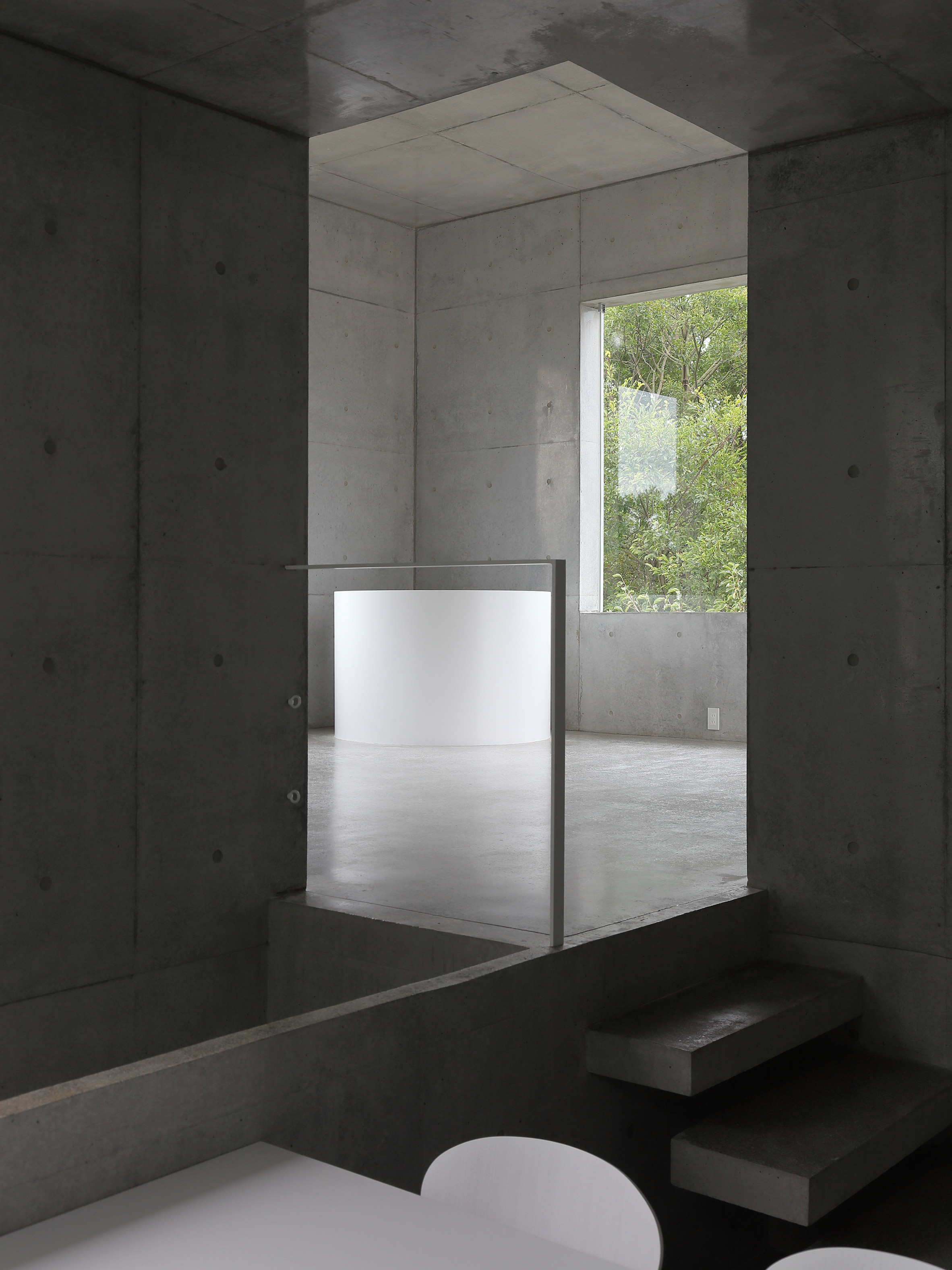 house-akitsu-kazunori-fujimoto-architect-associates-japan-architecture-concrete_dezeen_2364_col_4