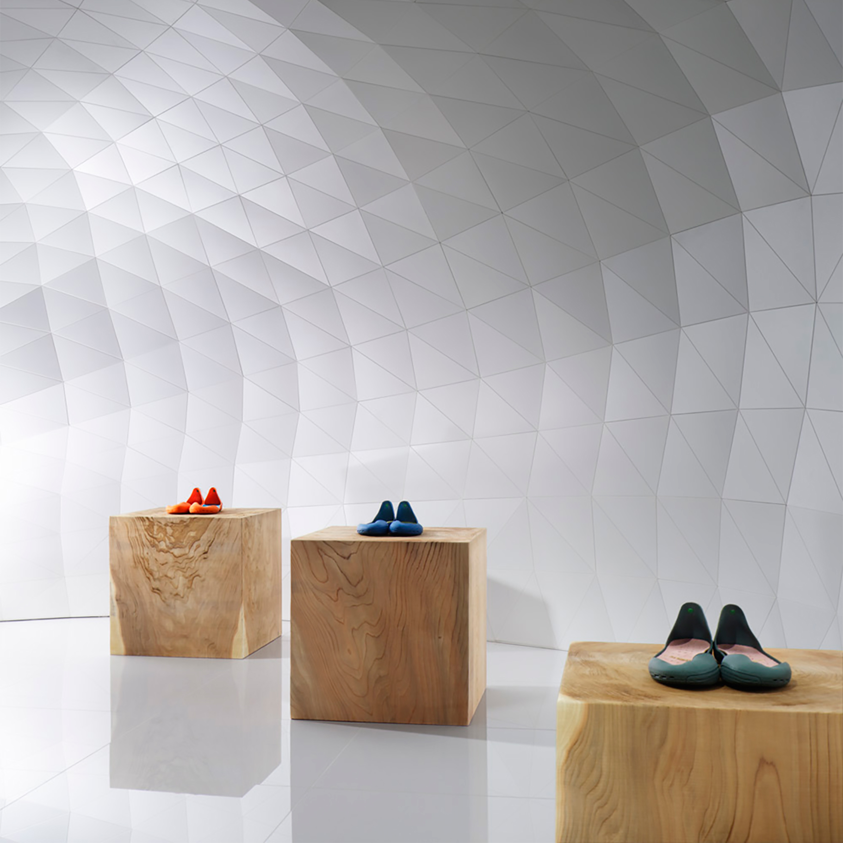 iguaneye-ayoama-store-soichi-mizutani-fashion-boutique-pinterest-dezeen-ss