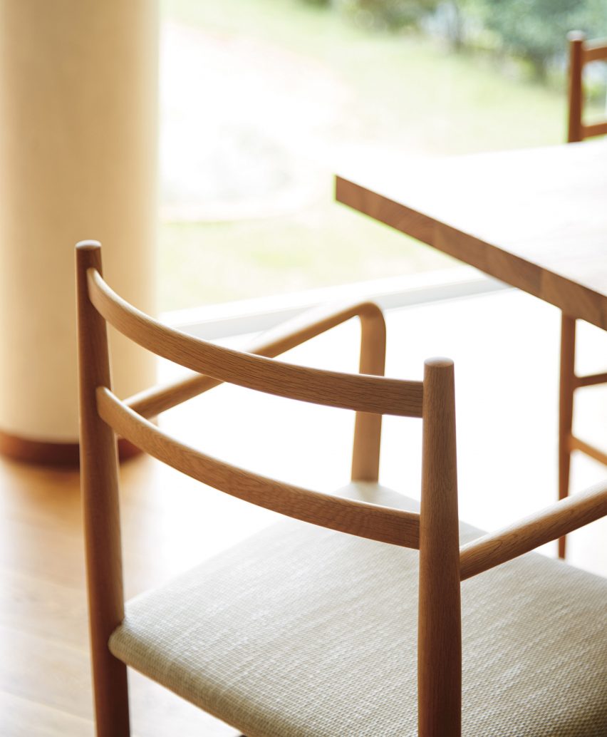 Root chair for arflex Japan by Jin Kuramoto