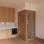 Studio Ben Allen uses geometric screens to create adaptable London apartment