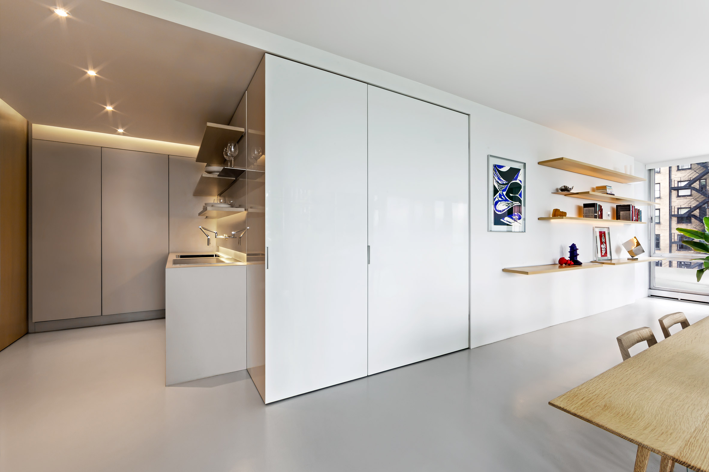 Vladimir Radutny Architects' Unit 3E apartment in Chicago