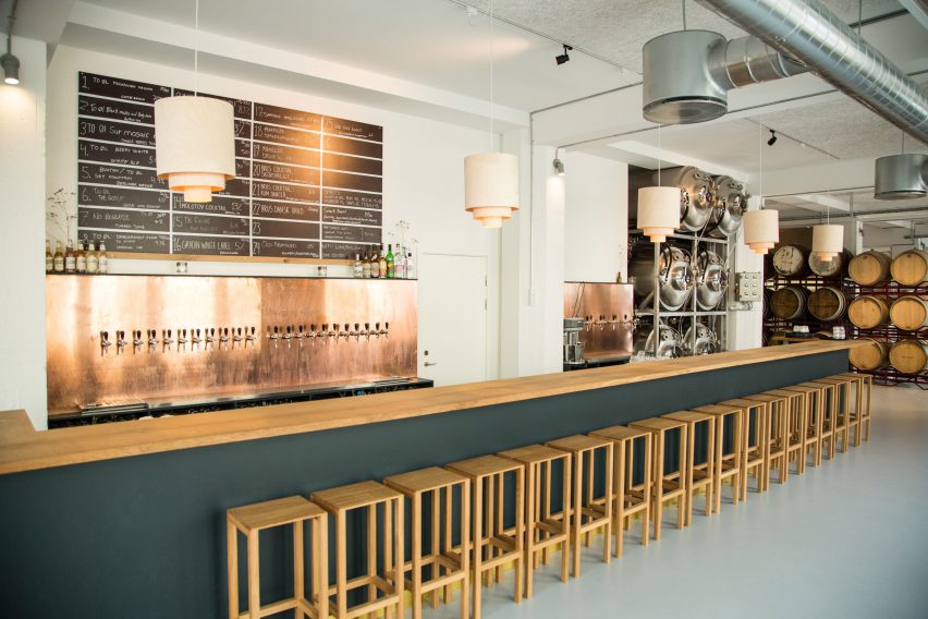brus-brewery-by-to-ol_dezeen_2364_col_0