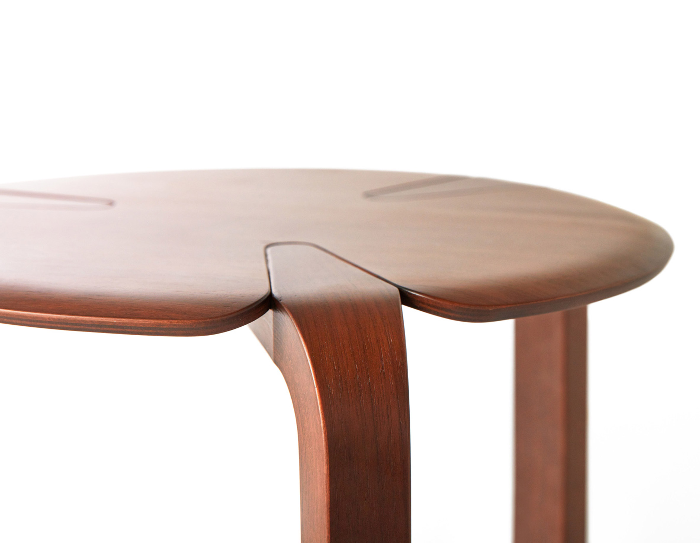 Clover stools for TAIYOU&C Japan - written