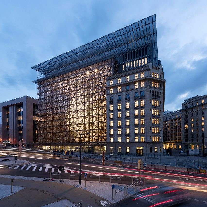 european-union-headquarters-brussels-samyn-and-partners-architecture_dezeen_2364-comments-sq