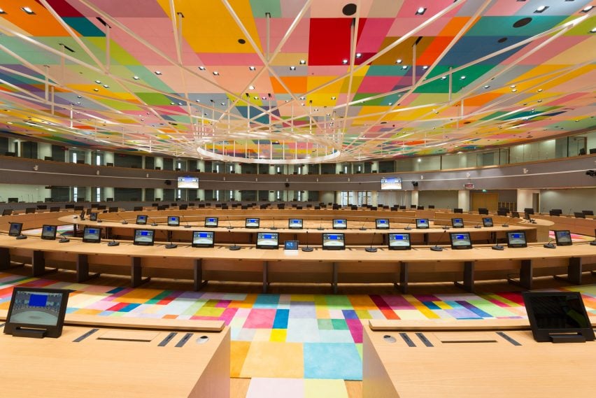 European Union headquarters in Brussels by Samyn and partners