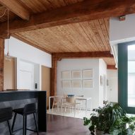 General Assembly exposes wooden beams inside revamped Brooklyn loft