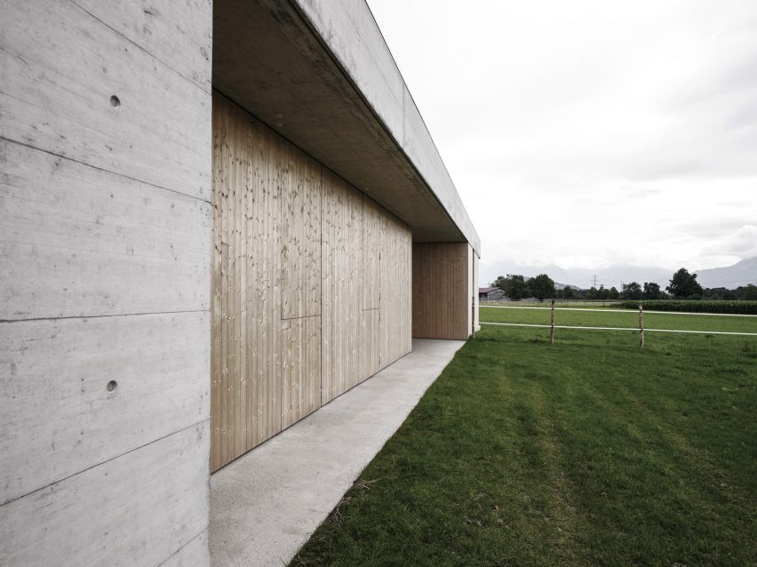 Griss Equine Veterinary Practice in Austria by Marte Marte Architects