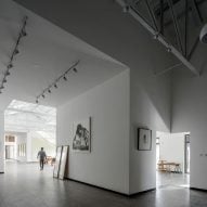 Hall within cloud-Art studio of Xu Hongquan