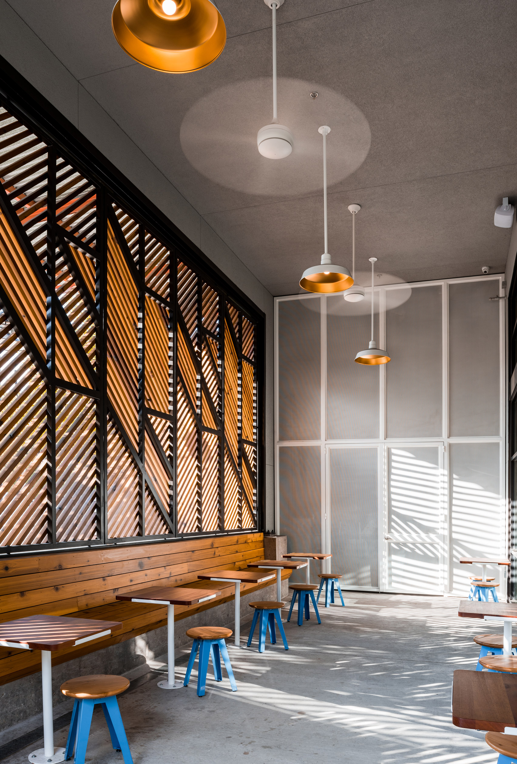 houndstooth-coffee-and-jettison-cocktail-bar-official-sylvan-thirty-texas-usa_dezeen_1704_col_0